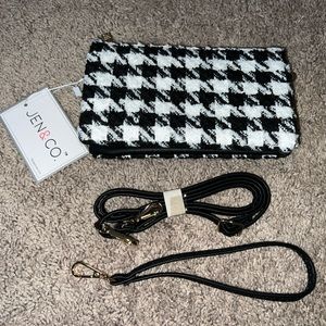 Jen & Co zippered wristlet or purse NWT